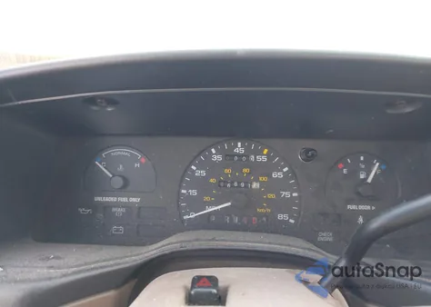 1994 Ford Taurus Gl z USA, uszkodzony, nr VIN 1FALP52U8RG179047